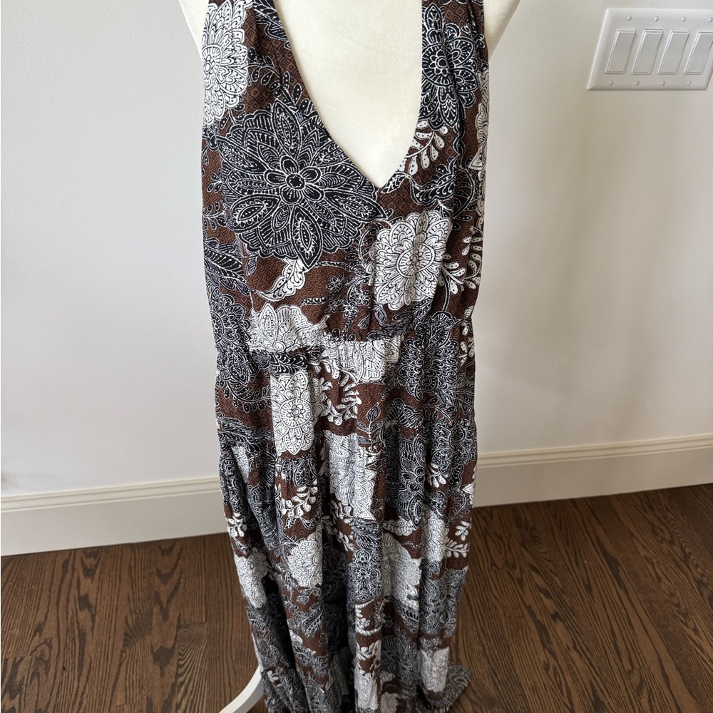 Ann Taylor LOFT Floral Halter Printed Maxi NWOT - Picture 5 of 9